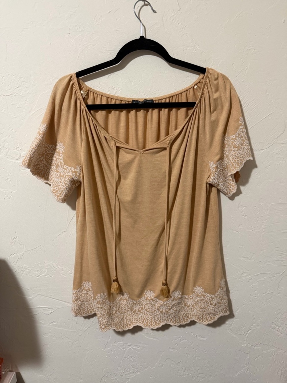 Adrianna Papell Tan Peasant Blouse with White Lace Trim